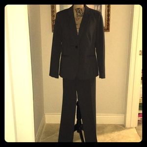 | LIZ CLAIBORNE | Suit Set